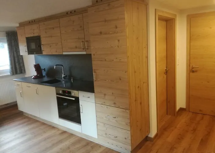 Leonards Aparts Lägenhet Kappl (Landeck)