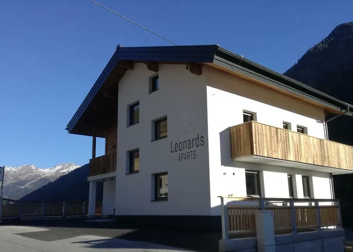 Leonards Aparts *
